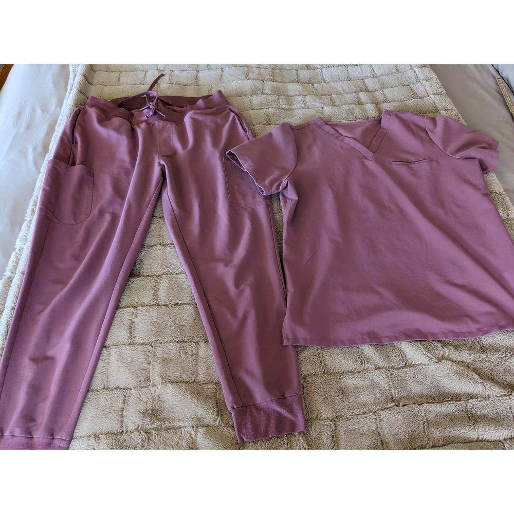 Mandala Women Mauve Dusty Rose Scrub Set V-Neck Top and Jogger Pants Large